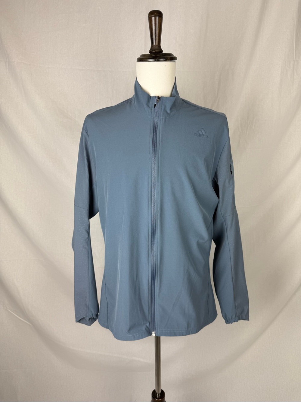 Adidas Energy Running Lightweight Jacket – Men’s Large